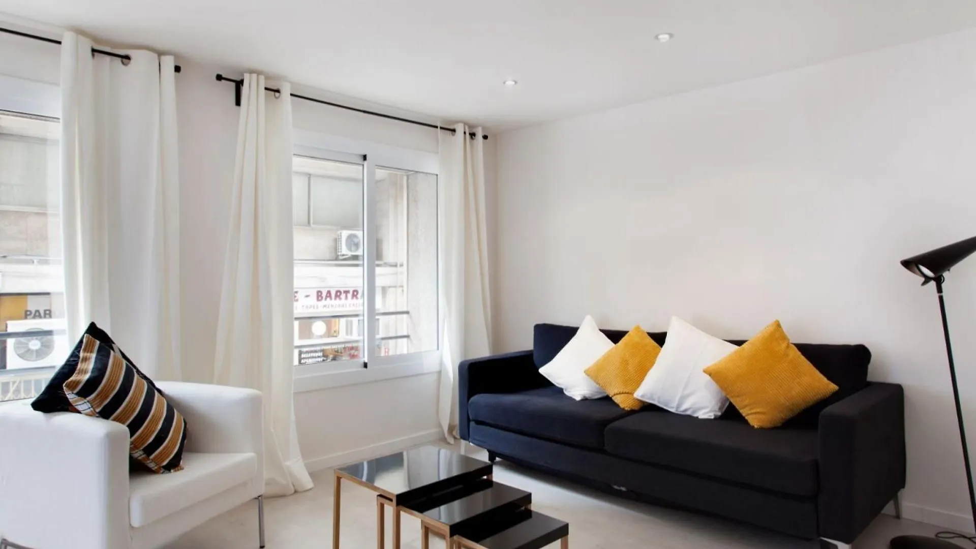Apartment Urban Town Suites IV