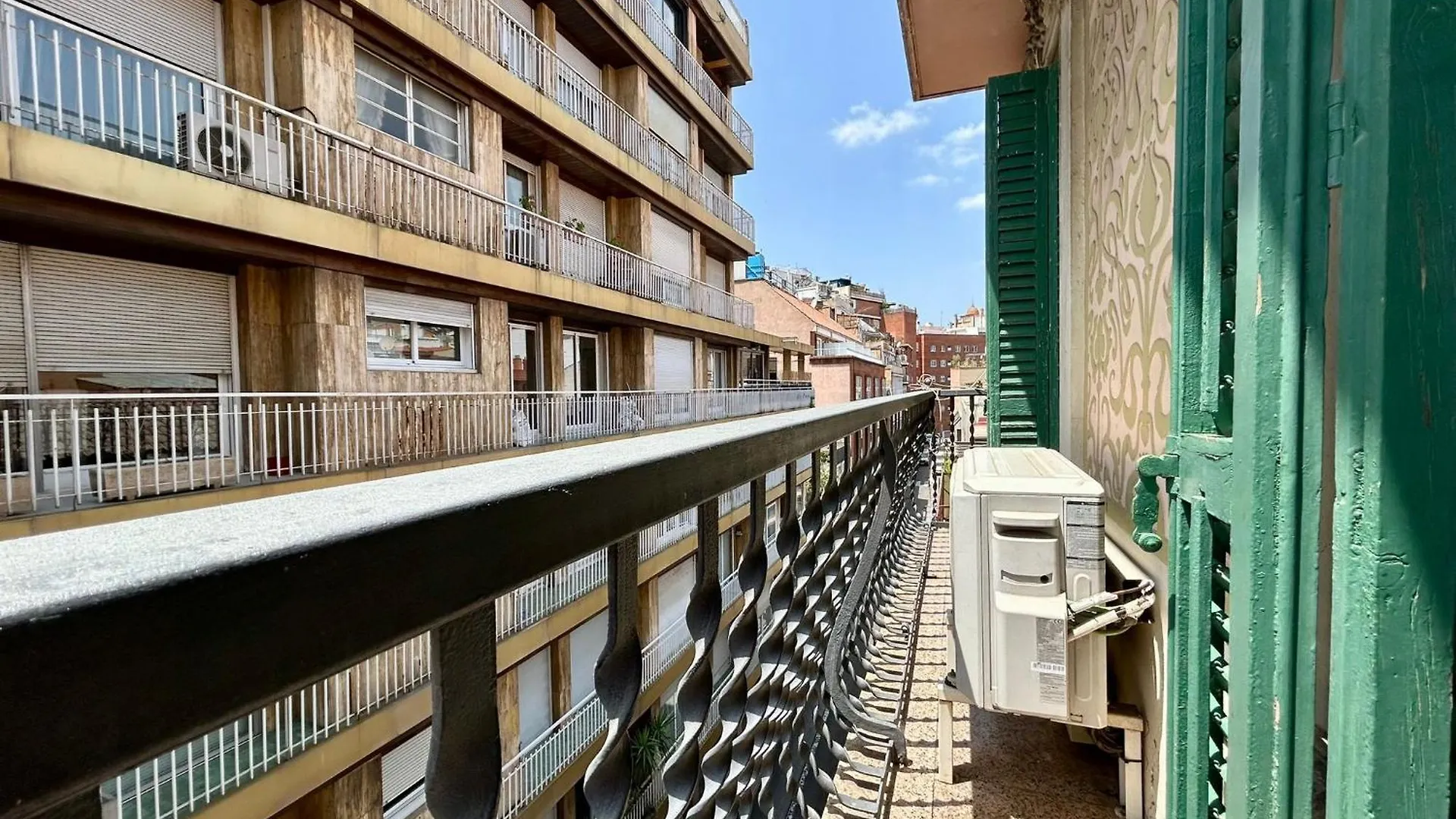 Urban Town Suites IV Apartment Barcelona