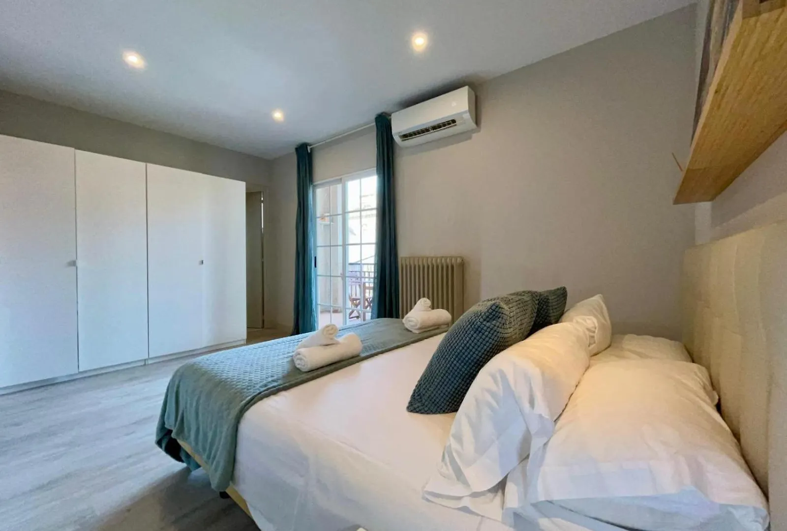 Urban Town Suites IV 0*, Barcelona Spain